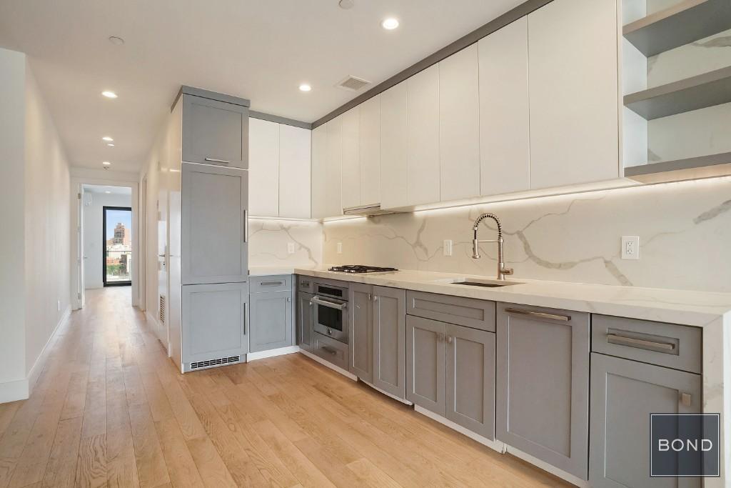 1107 Welling Ct Unit 5D, Queens, NY 11102 Room for Rent in Queens