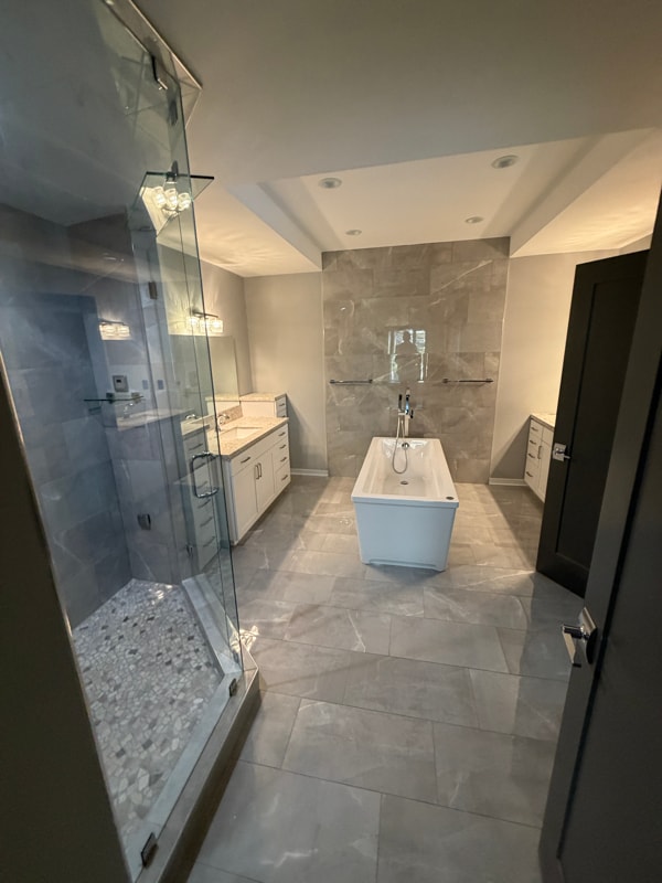 Building Photo - 1813 Crestline Ct NE