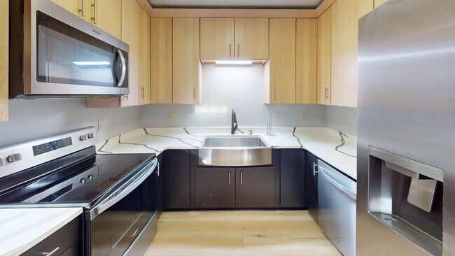 Foto del edificio - Fully Updated Large 1 Bedroom in Fairbanks! Available now!