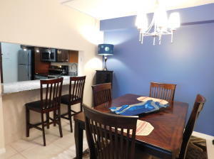 Foto del edificio - 4492 NE Ocean Blvd