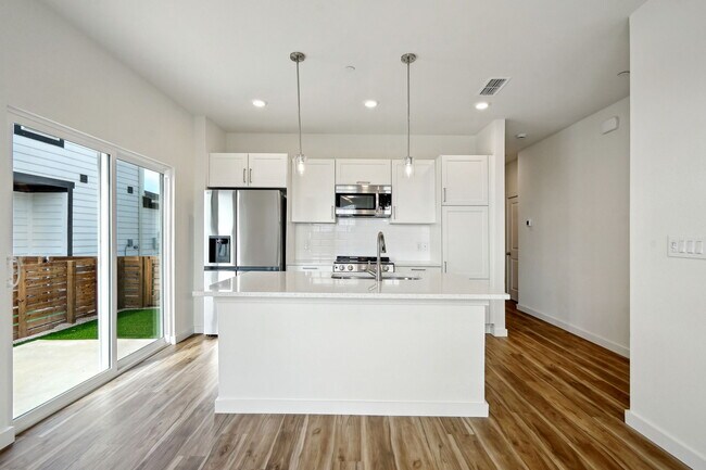 Foto del edificio - Canvas at Anna