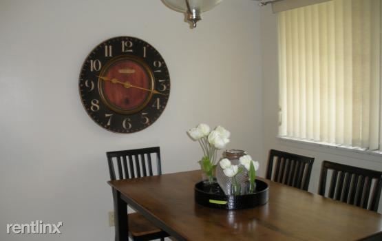 Foto del edificio - 3865 Lone Pine Rd