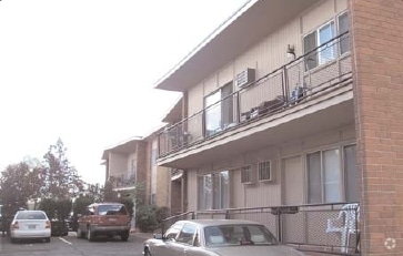 Foto del edificio - 133 Mt. Rose St