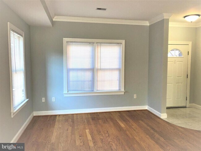 Foto del edificio - 2254 S Garfield St