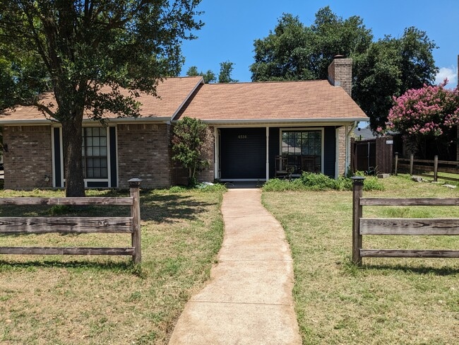 Building Photo - 4514 Cactus Trail