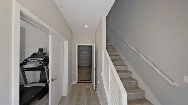 Foto del edificio - Turnkey 3 bed / 3.5 bath Winslowe Communit...