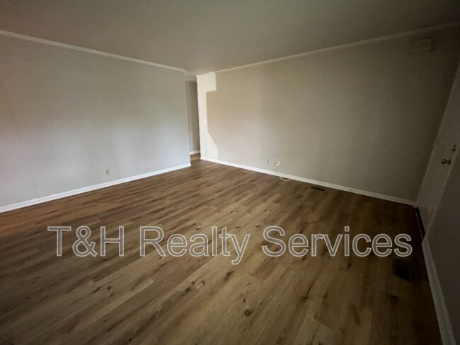 Foto del edificio - 8603 E 42nd Pl