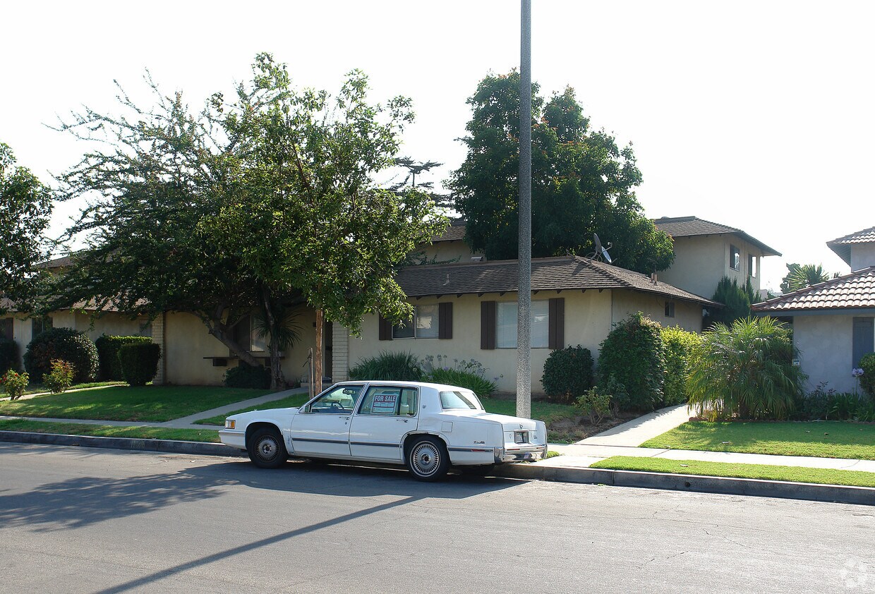 Foto del edificio - 617 S Fashion Park St