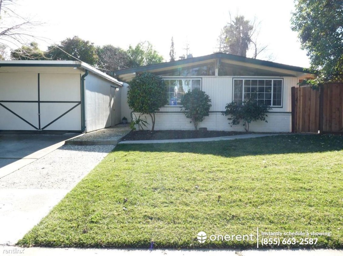 Primary Photo - 18856 Hunter Way