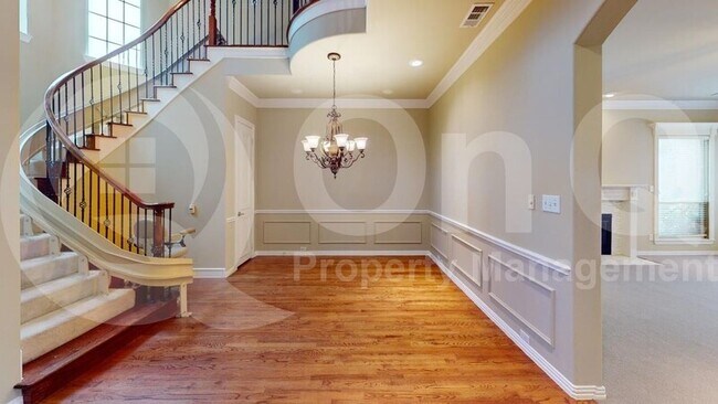 Building Photo - 3604 University Park Ln