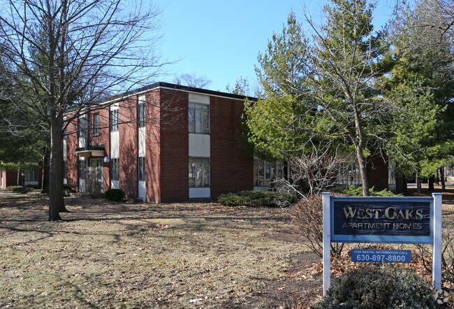 Building Photo - 314 Oak Ave