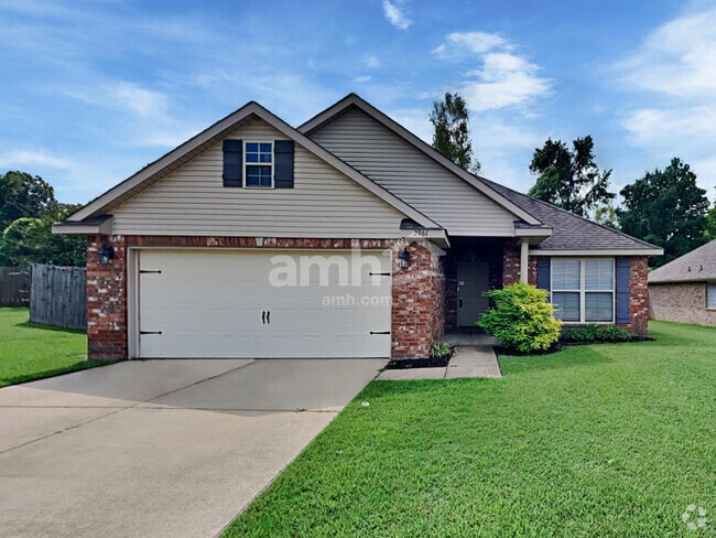 Building Photo - 2961 S Hartland Dr