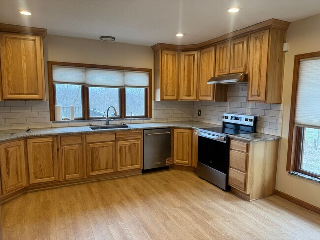 Foto del edificio - 15805 US-71