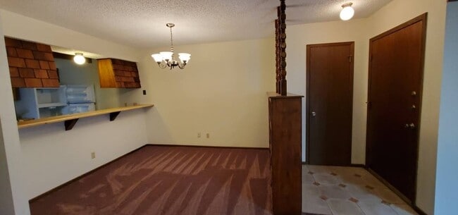 Foto del edificio - 5112 Shadylane Dr