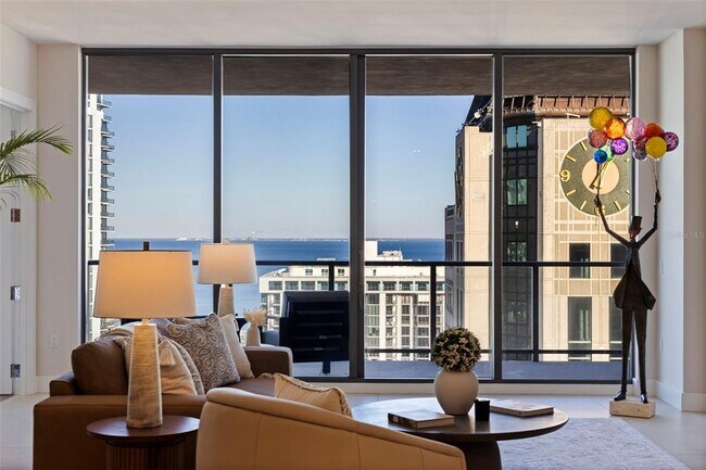Foto del edificio - 275 1st Ave S