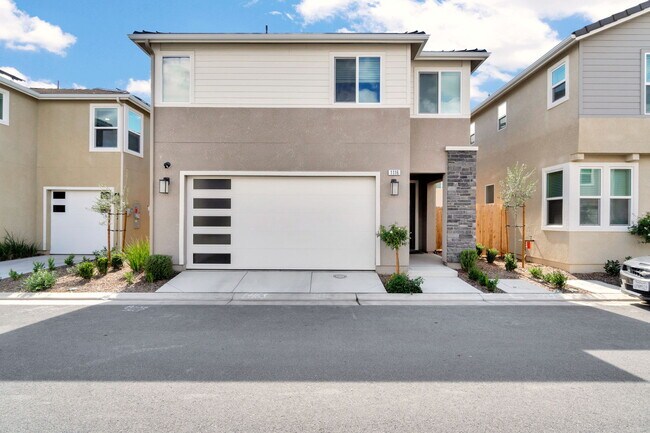 Foto del edificio - 1116 Encore Wy W