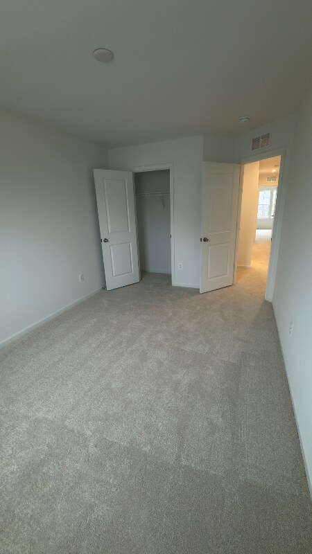 Foto del edificio - 624 Tracy Wy