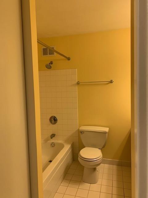 Building Photo - 0 bedroom in Chicago IL 60611