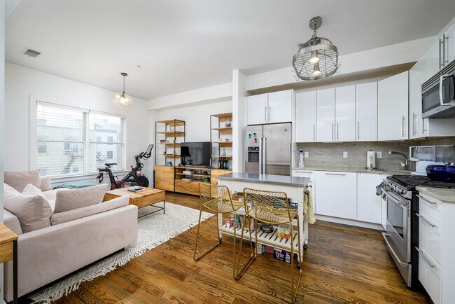 Foto del edificio - 349 3rd St