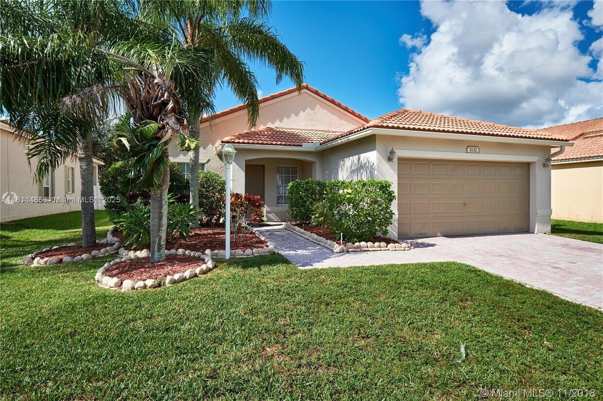 Primary Photo - 1132 NW 143rd Ave