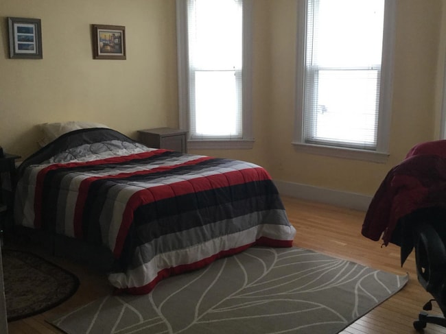 Building Photo - 3.0 bedroom in Somerville Massachusetts 02144