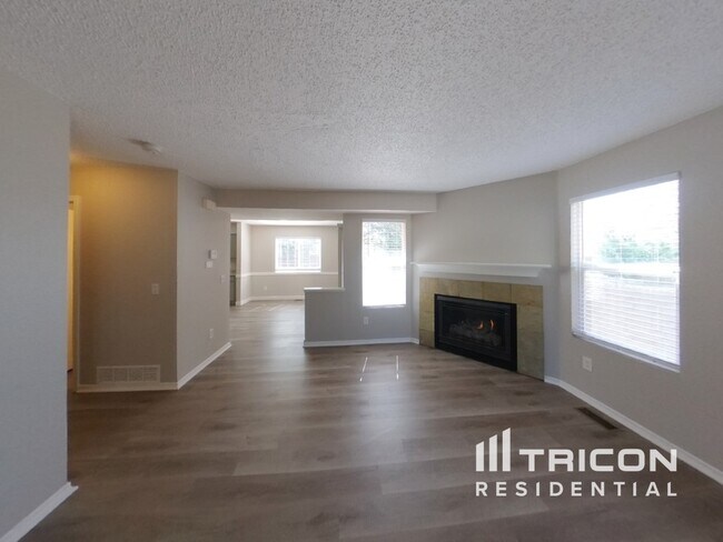 Foto del edificio - 1584 Canoe Creek Dr N