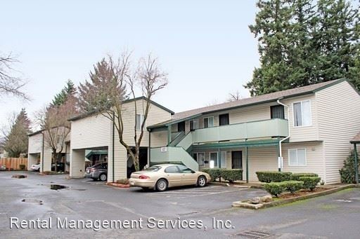 Building Photo - 131-149 SE 151st Ave