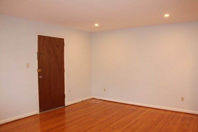 Foto del edificio - 4316 N Carlin Springs Rd