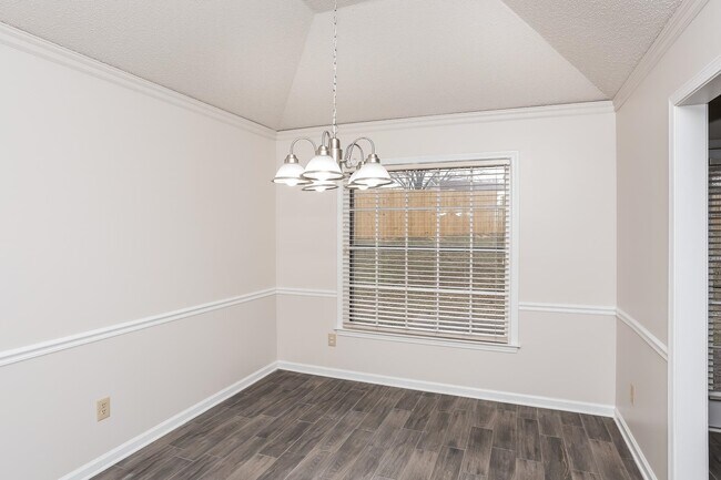 Building Photo - 5100 Kennet Ct