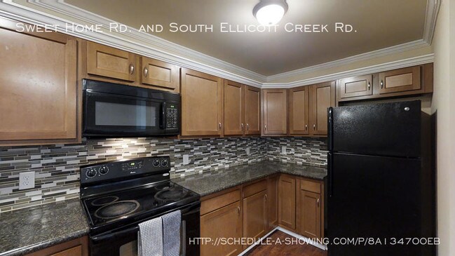 Building Photo - 2211 Sweet Home Rd