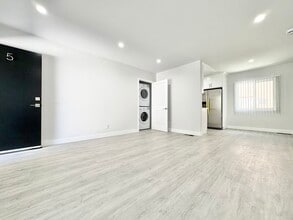 Building Photo - 1145 S Holt Ave