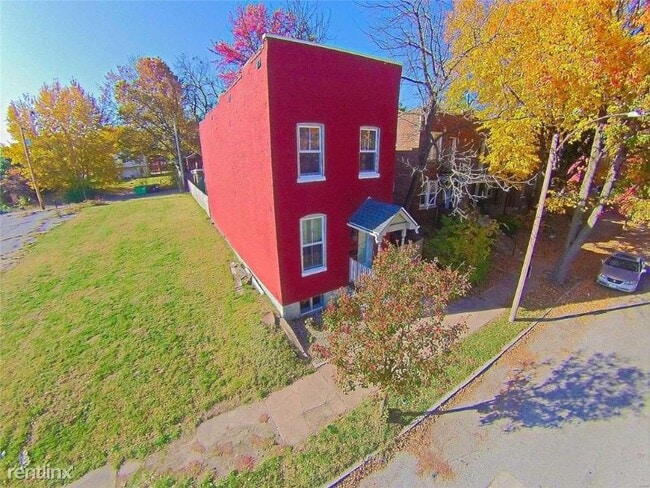 Building Photo - 3 br, 2.5 bath House - 2243 McNair Avenue