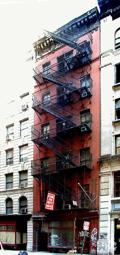 old - 35 W 19th St