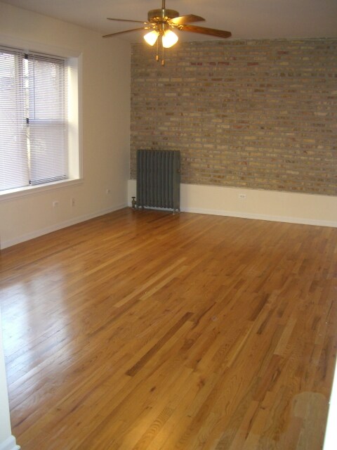 Foto del edificio - 6150 N Winthrop Ave