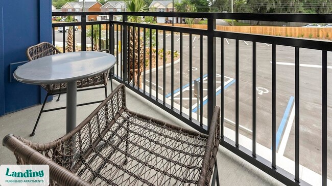 Foto del edificio - 3460 Beach Blvd