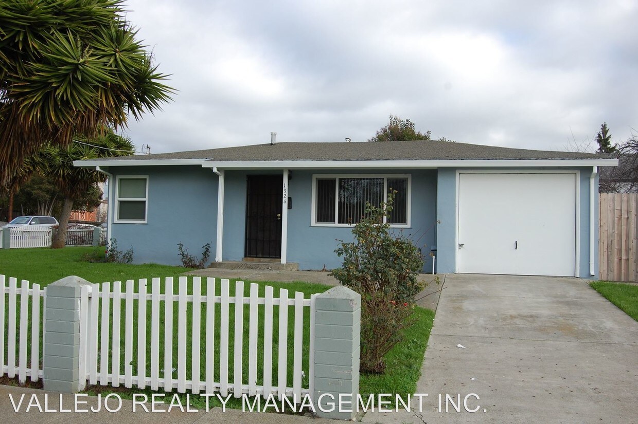 Primary Photo - 1318 Santa Clara St