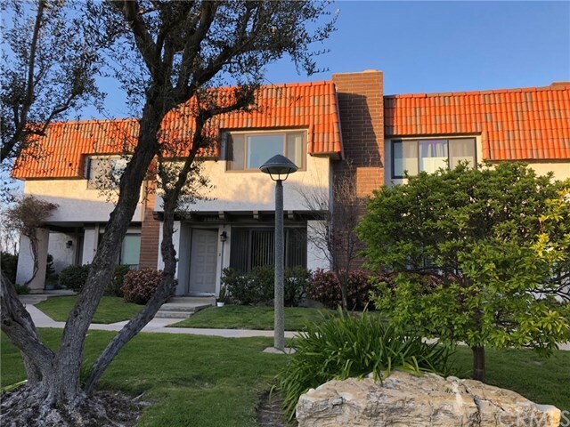 Building Photo - 28193 Ridgecove Ct S