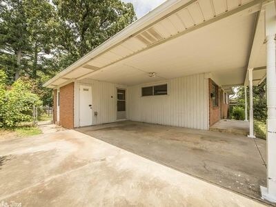 Foto del edificio - 4417 N Locust St