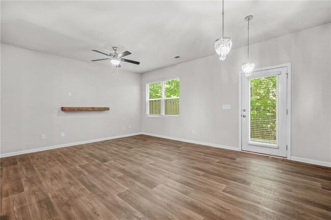 Building Photo - 3181 Meadowstone Ln SW