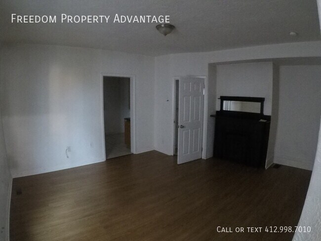 Building Photo - 332 Virginia Ave