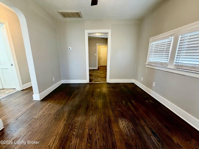 Building Photo - 4830 S 4th St