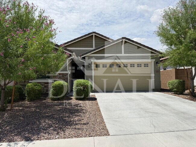 Building Photo - 12523 W Calle de Sol