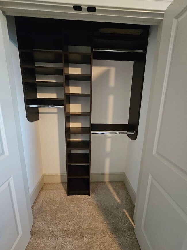 Foto del edificio - 543 Ansley Cir NE