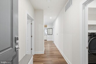 Building Photo - 100 St Ives Pl