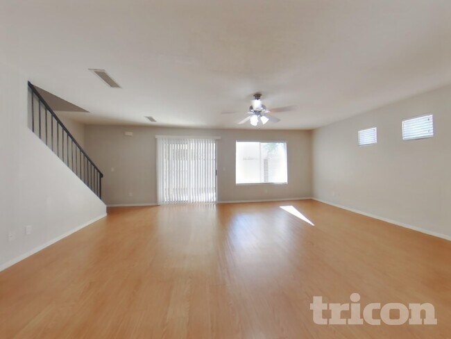 Foto del edificio - 16021 N 30th St