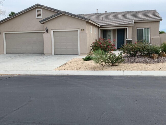 Building Photo - 66865 Joshua Ct