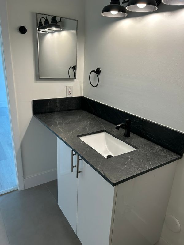 Foto del edificio - 11163 NW 7th St