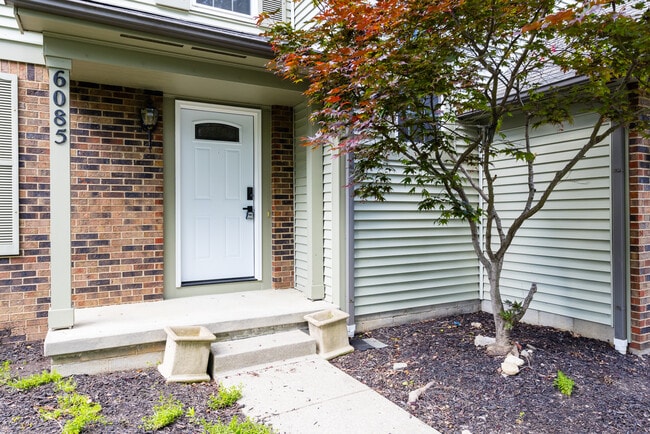Building Photo - 6085 Tara Hill Dr