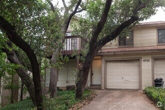 Building Photo - 6723 Lancret Hill Dr