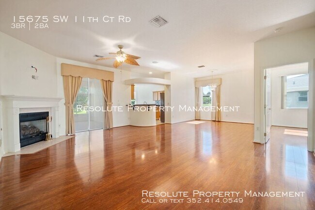 Foto del edificio - Gorgeous golf view home